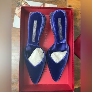 Tamara Mellon (former Jimmy Choo co-founder) Velvet Pillow Top Satellites